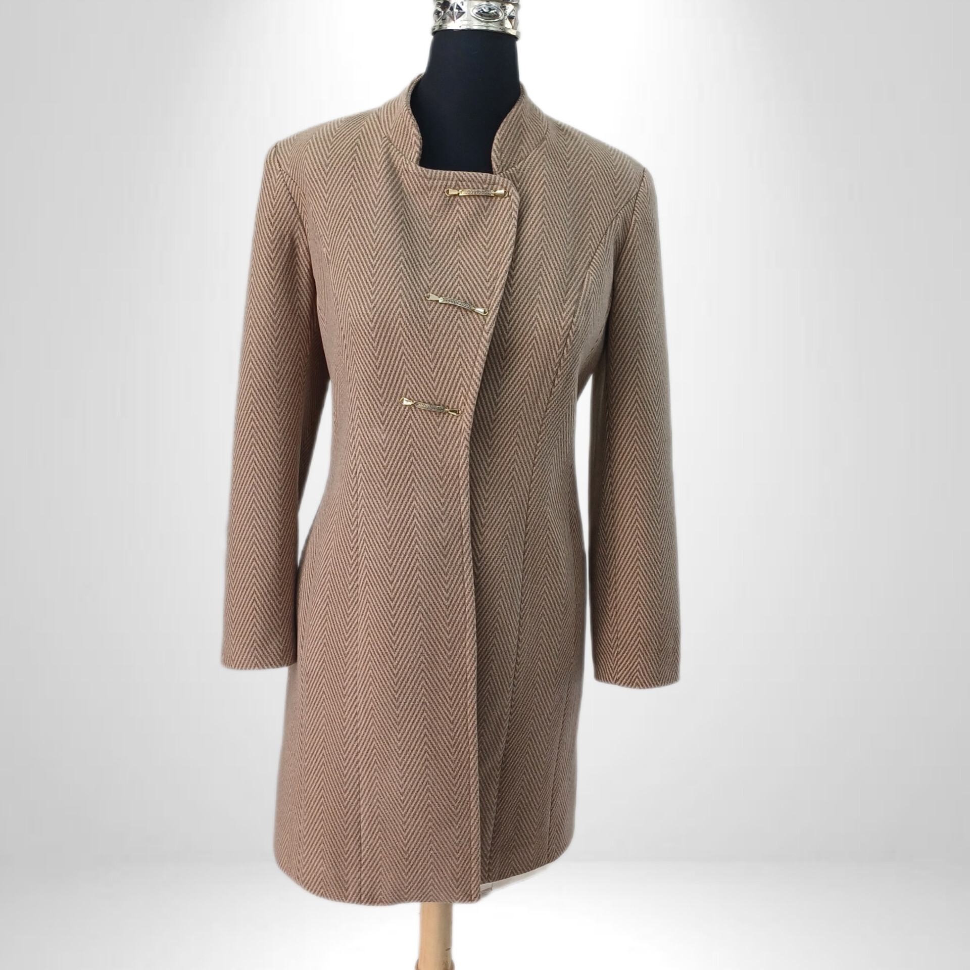 مانتو فوتر جناقی یقه گرد